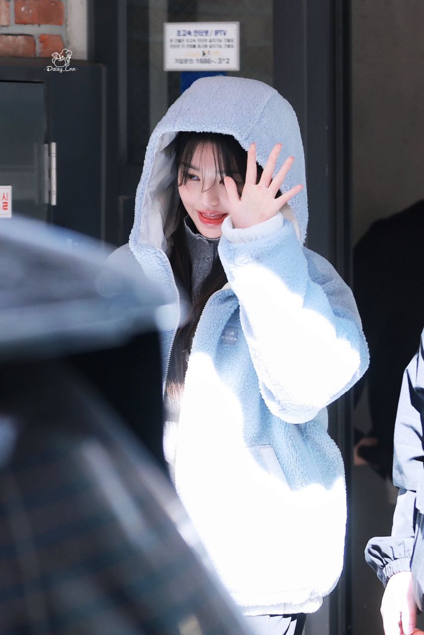 [아이브] 장원영1_1.jpg