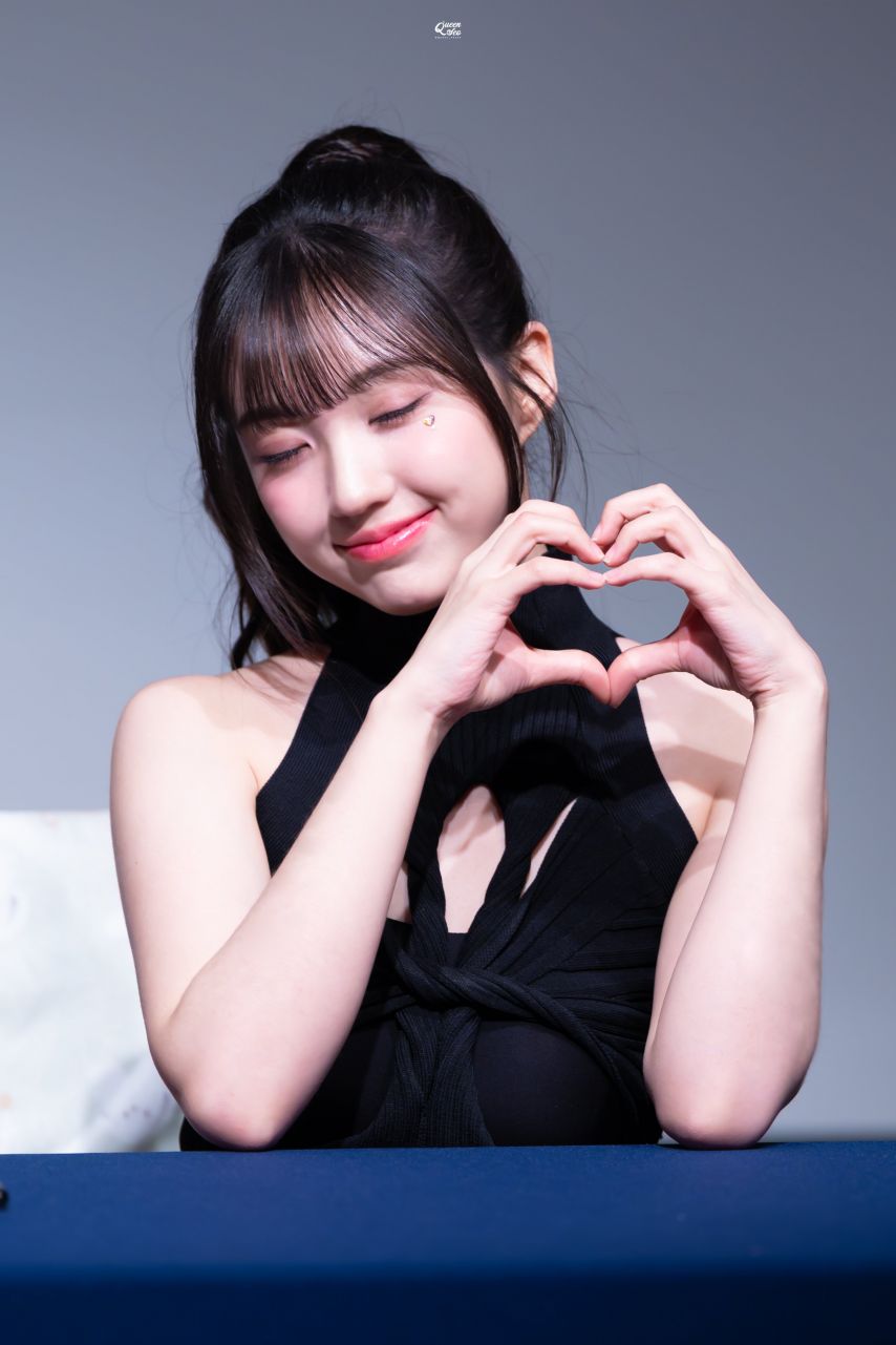 메이딘 강예서1_2.jpg
