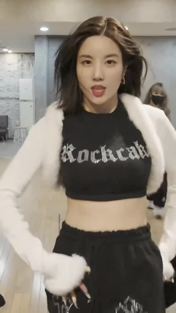 1fc9c1636a7d558dcbf438bf8ed2239c_1676126359_3335.gif