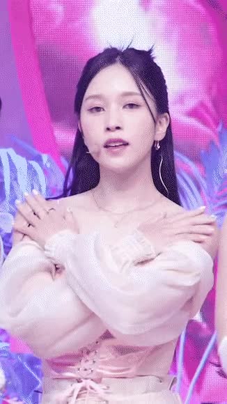 4140b46fdc55482659fc1f1da35303a0_1679362246_2979.gif