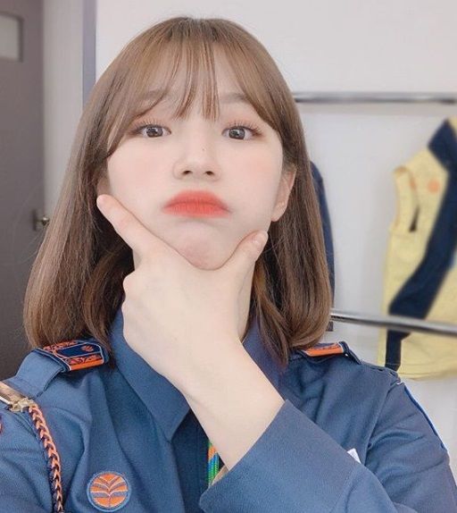 프로미스나인 백지헌1_1.jpg