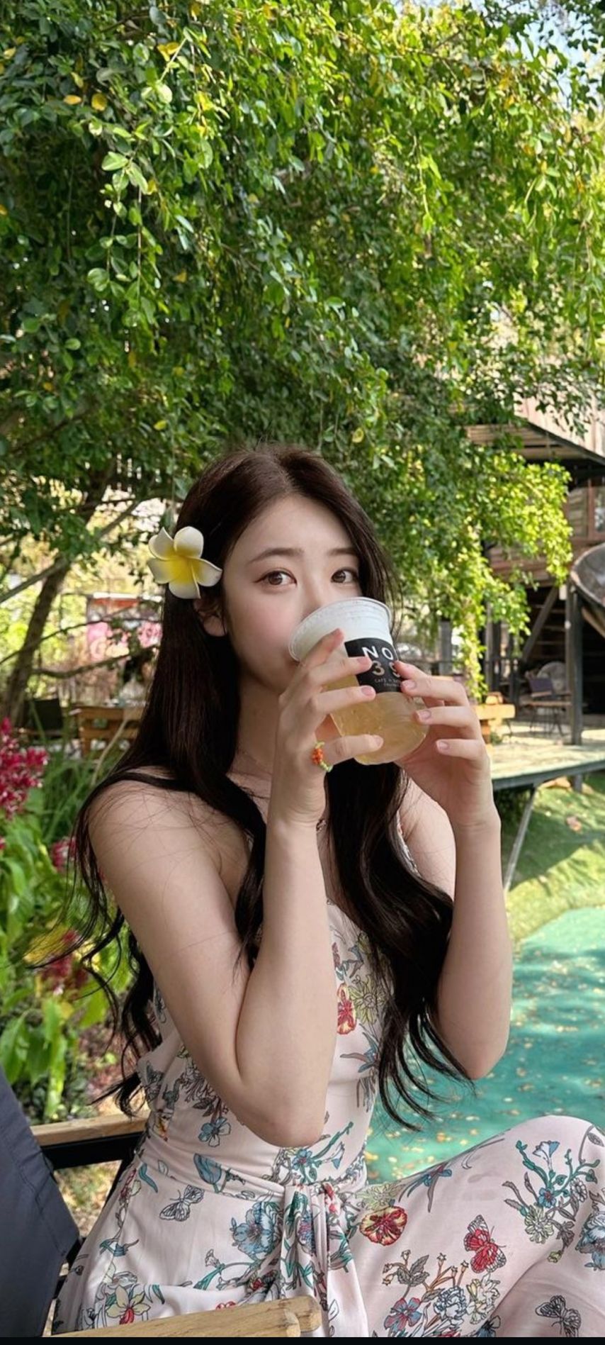 요즘 아낌없이 매력 발산하는 김민경1_4.jpg