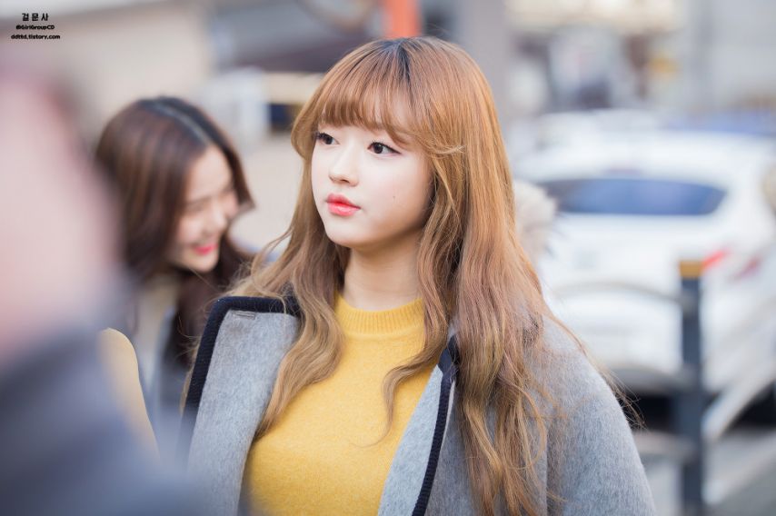 오마이걸 유아1_1.jpg