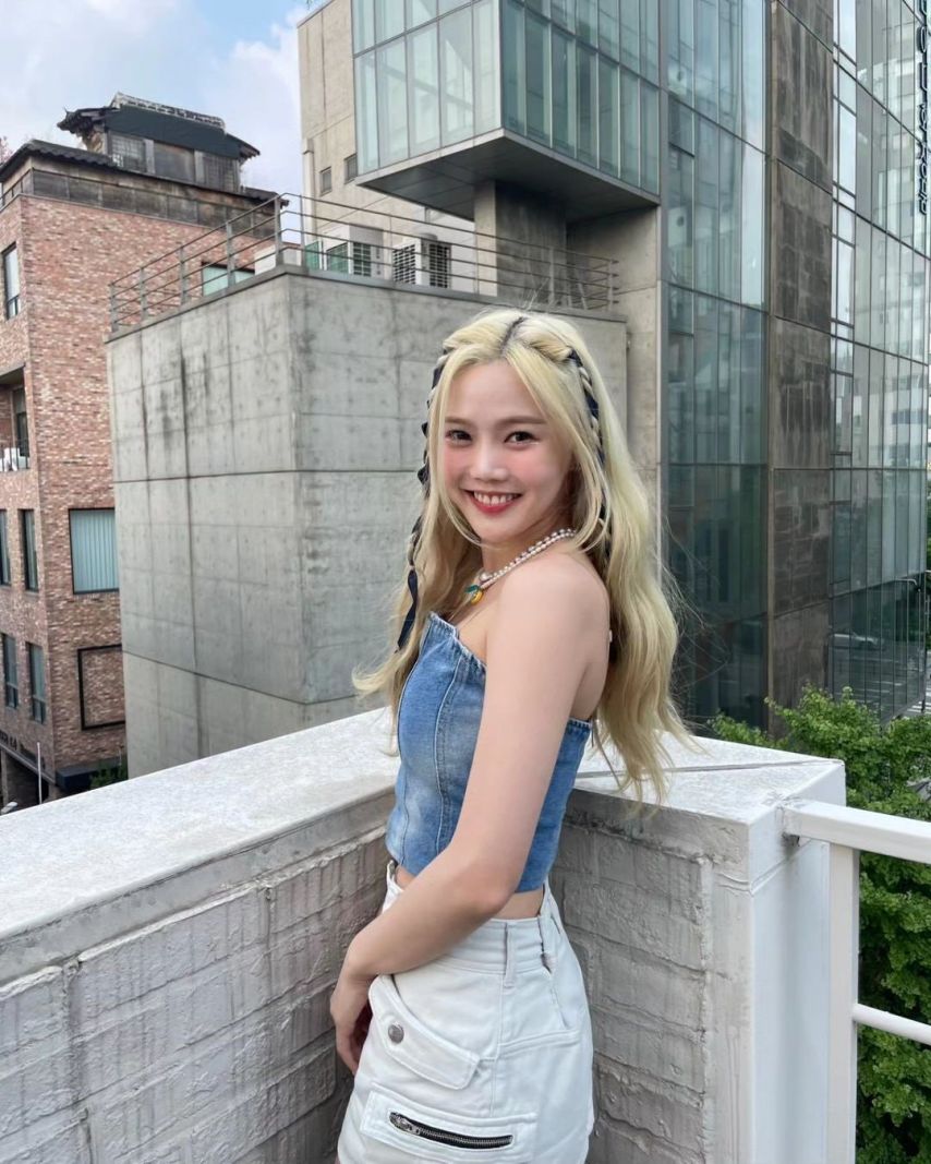 오마이걸 효정1_4.jpg