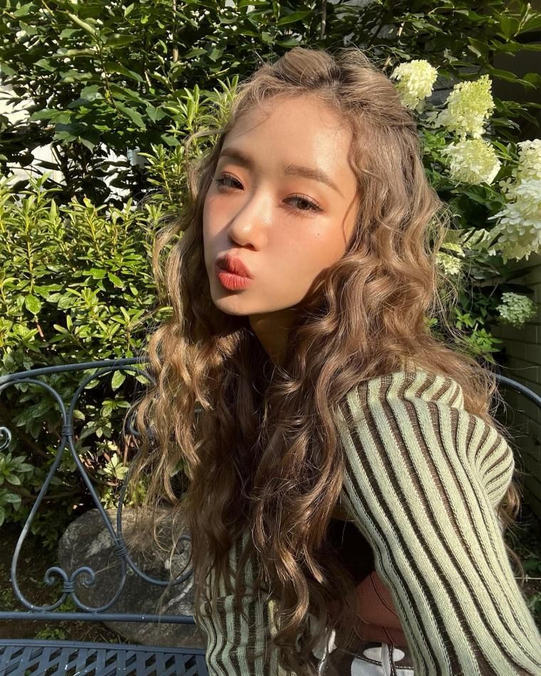 최유정 (前 위키미키)1_1.jpg