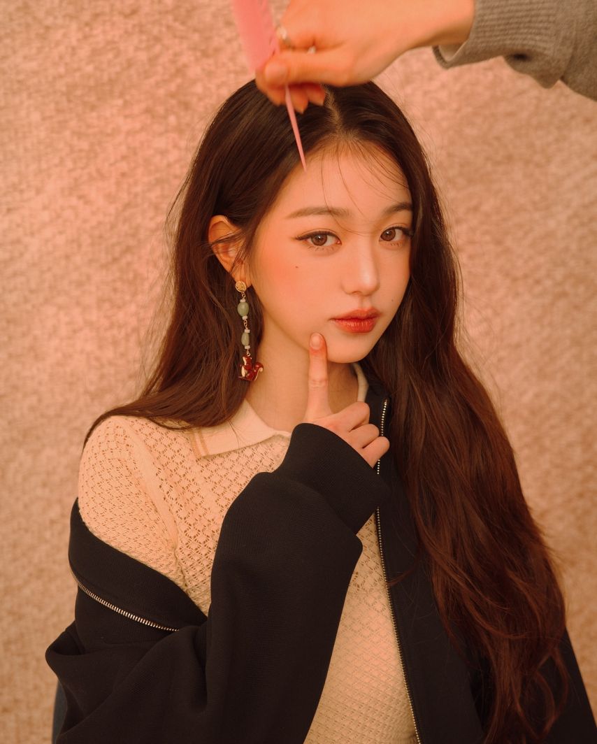 아이브 장원영1_4.jpg
