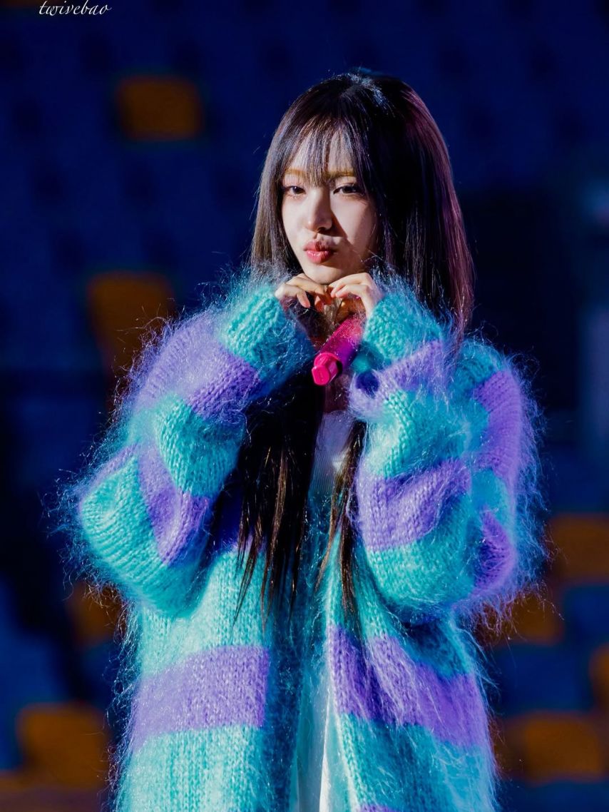 IVE (아이브) 리즈 (2)