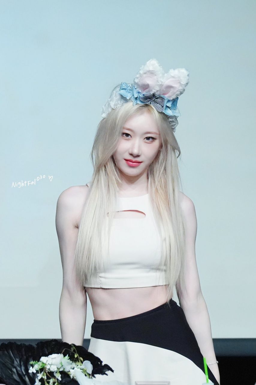 ITZY 채령1_3.jpg