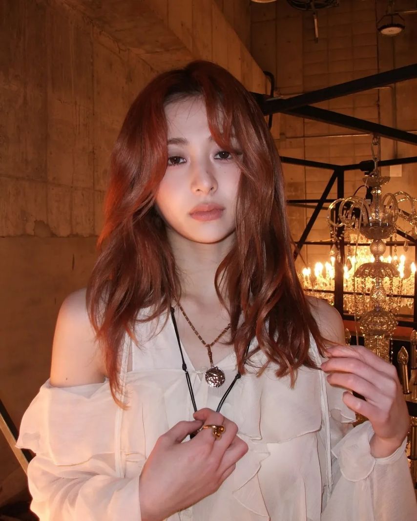 르세라핌 허윤진1_2.jpg