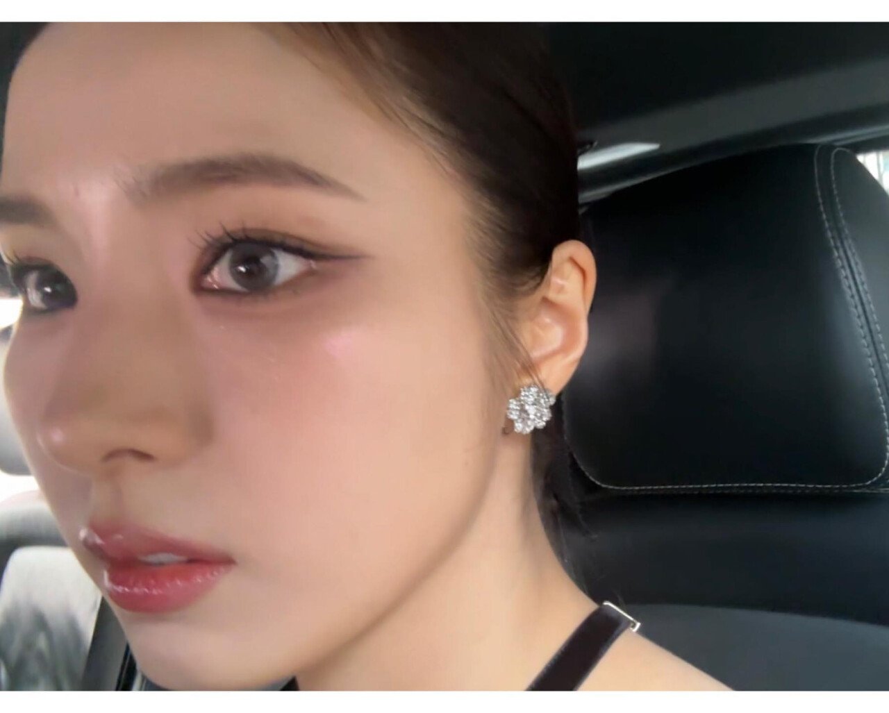 깜빡 잠들었다가 깬 신세경 8.jpg