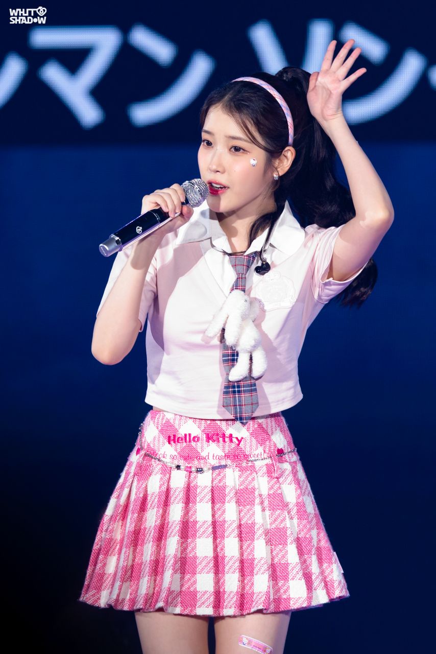 아이유 오사카1_3.jpg