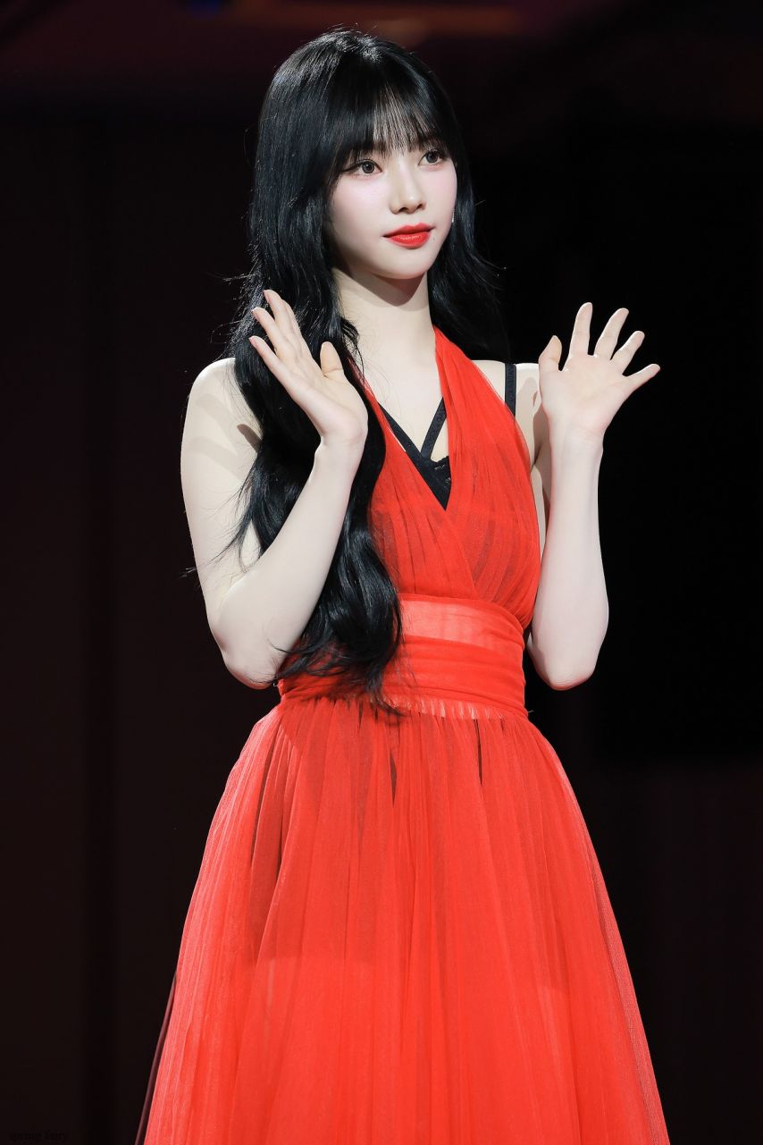 [에스파] 카리나1_3.jpg