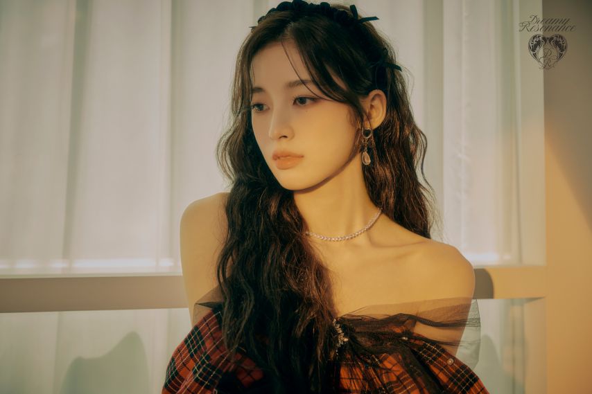 오마이걸 10번째 미니앨범 [Dreamy Resonance] 컨셉포토 Sonetto1_10.jpg