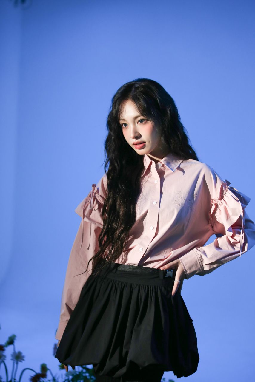 아이브 리즈 X '8seconds' 광고 촬영 현장 비하인드 (1)