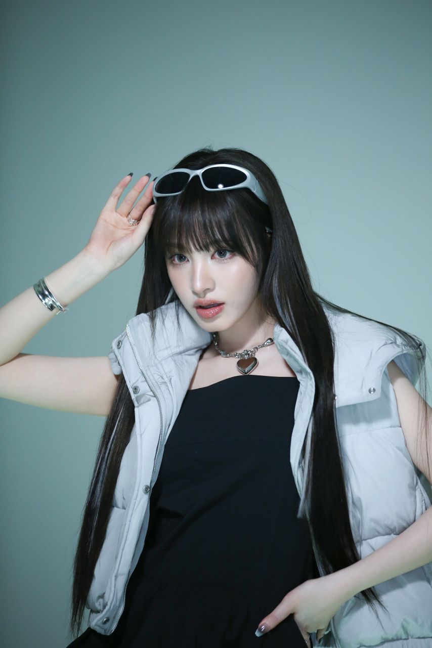 아이브 리즈 X '8seconds' 광고 촬영 현장 비하인드 (8)