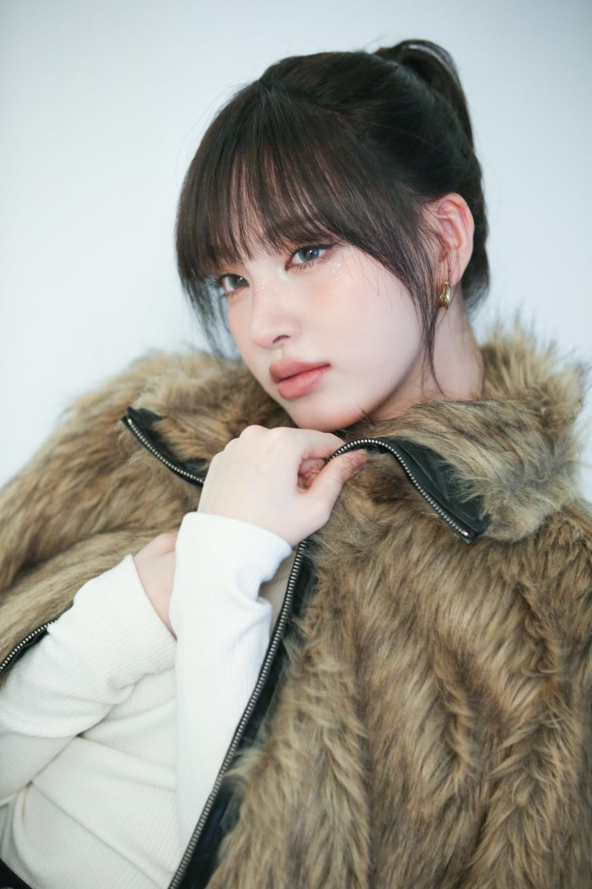 아이브 리즈 X '8seconds' 광고 촬영 현장 비하인드 (2)