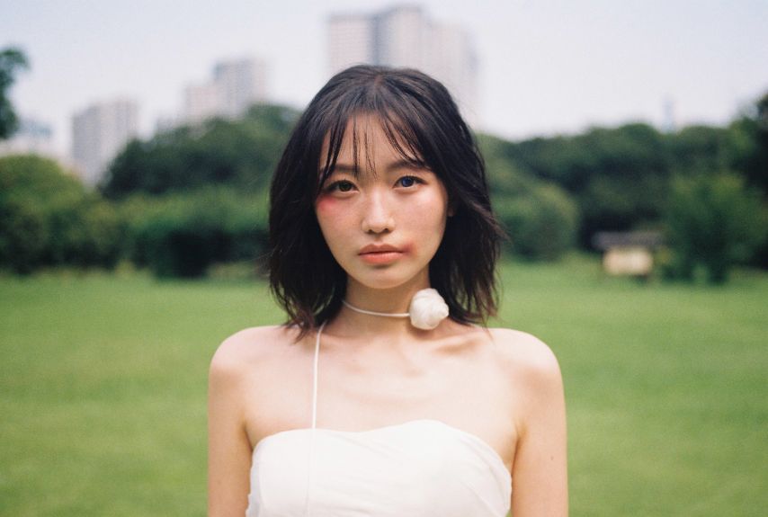 류수정 White Dress 티저1_1.jpg