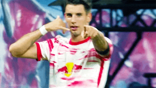 9505097A-D4C0-4FDF-8925-5C80DA32E622.gif