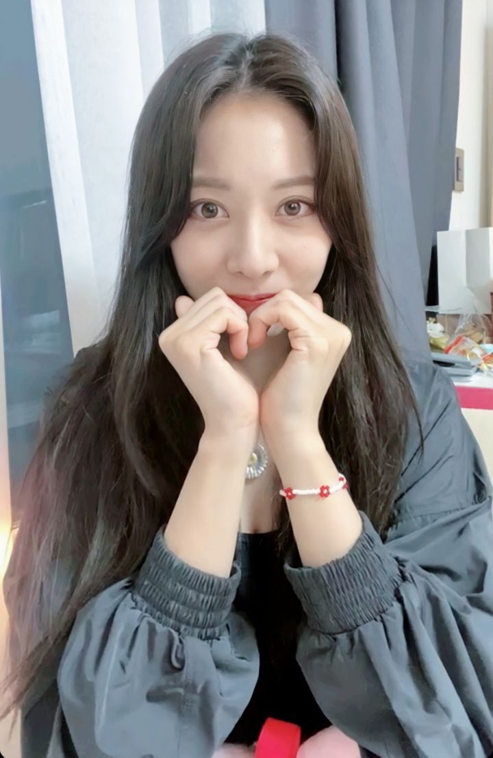 2년만에 인스타 라방킨 쁘걸 홍은지 - 꾸르