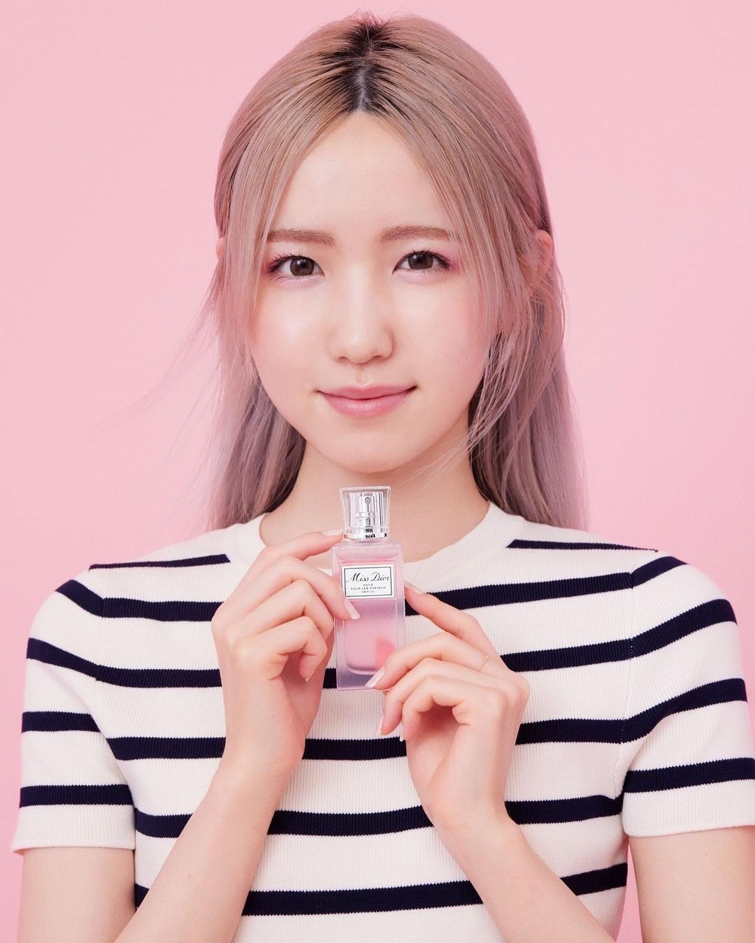 10_hitomi_06_p_Ce0JX9lPqBx_1.jpg