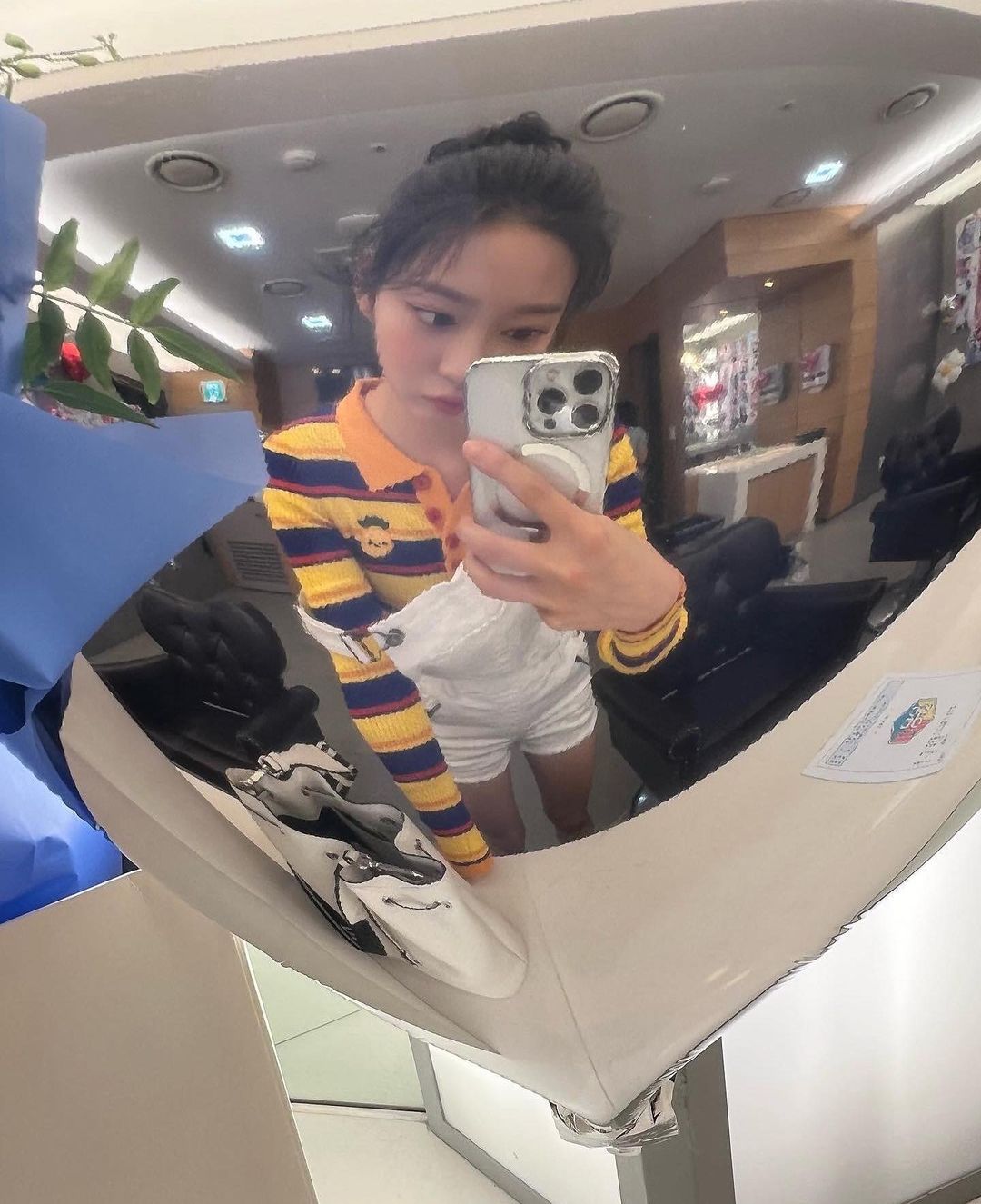 minn._.ju_p_Ce0fgs4Le_H_4.jpg