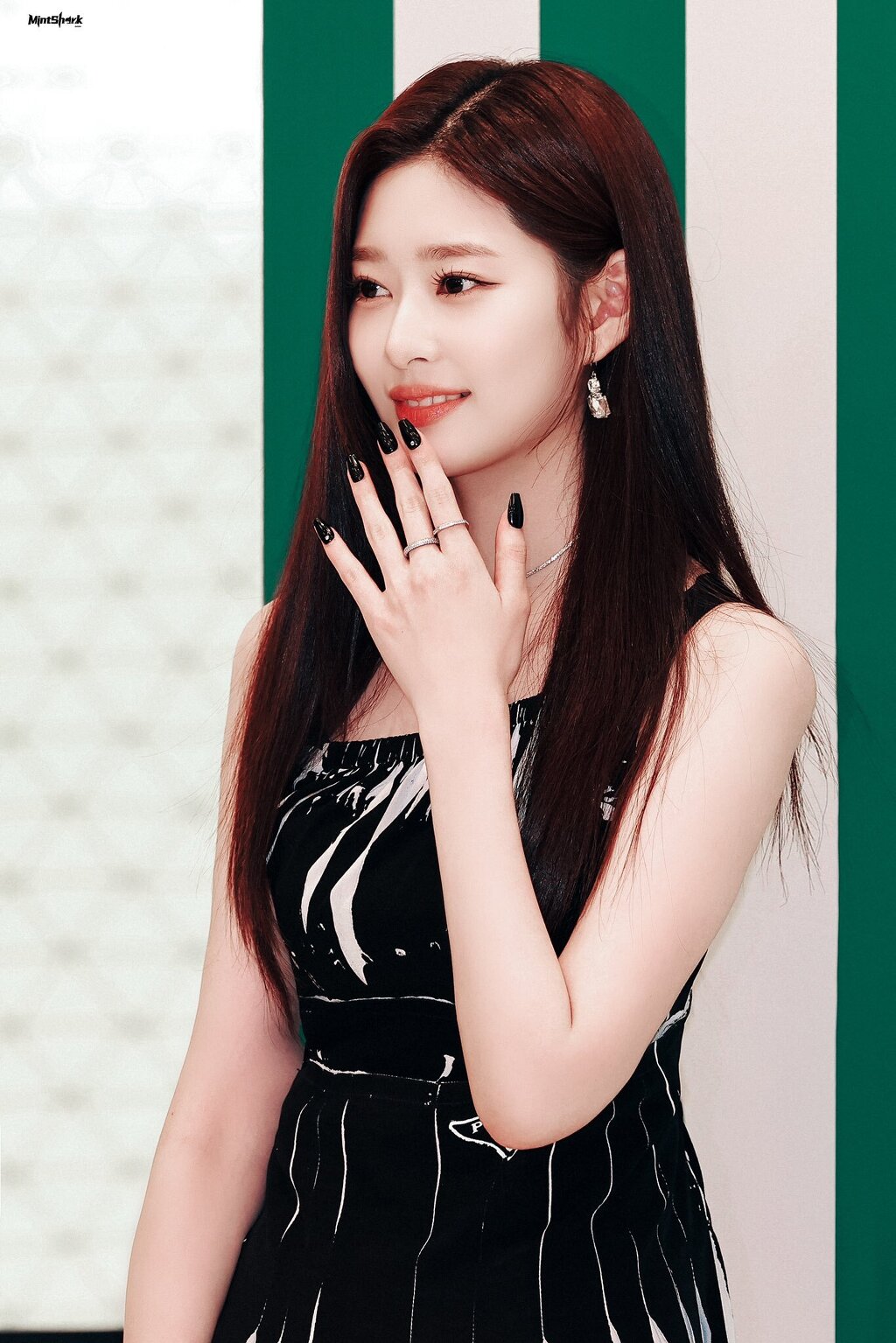 프라다 행사 김민주 _23.jpg