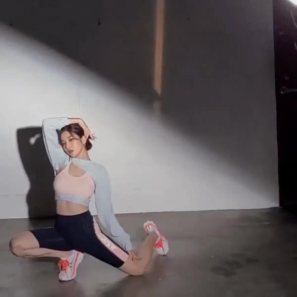 4725f248fe8c0f82ee2e3d760a84ae0d_1630919836_6526.gif