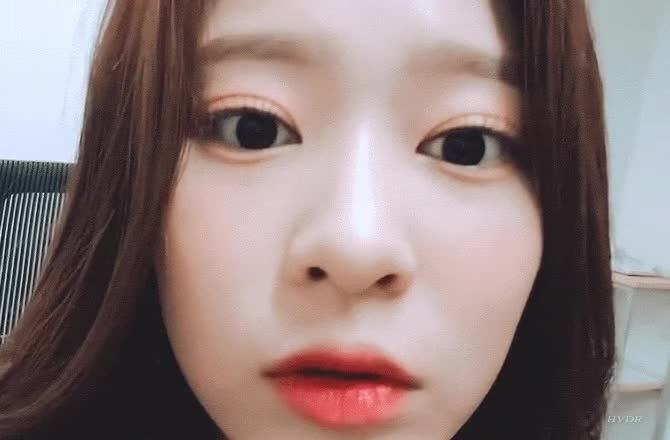 쭈굴미 김민주 1.gif