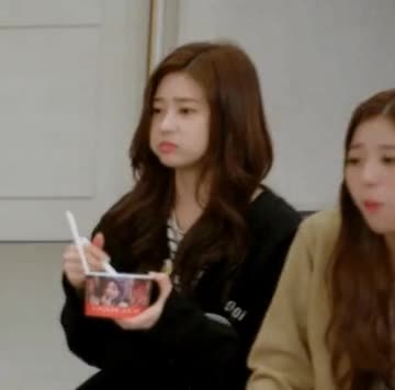 쭈굴미 김민주 5.gif