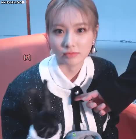 1b21e084d53f8100ec543967e9854a85_1645969747_0004.gif
