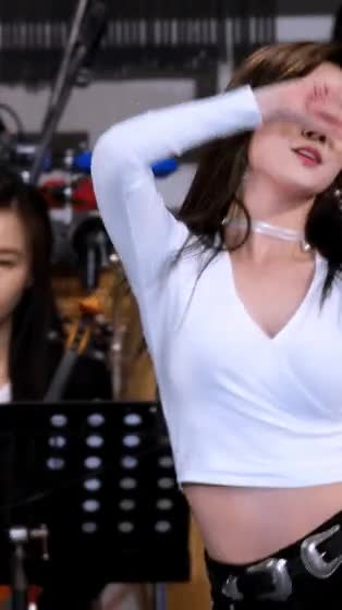 b1b59bf6b166863e15f8ce8d89593794_1645707528_5405.gif