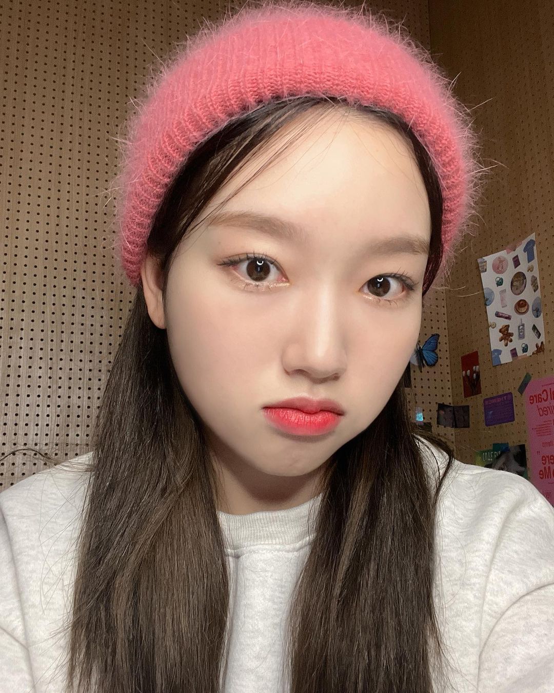loonatheworld_1641456152880794.jpg