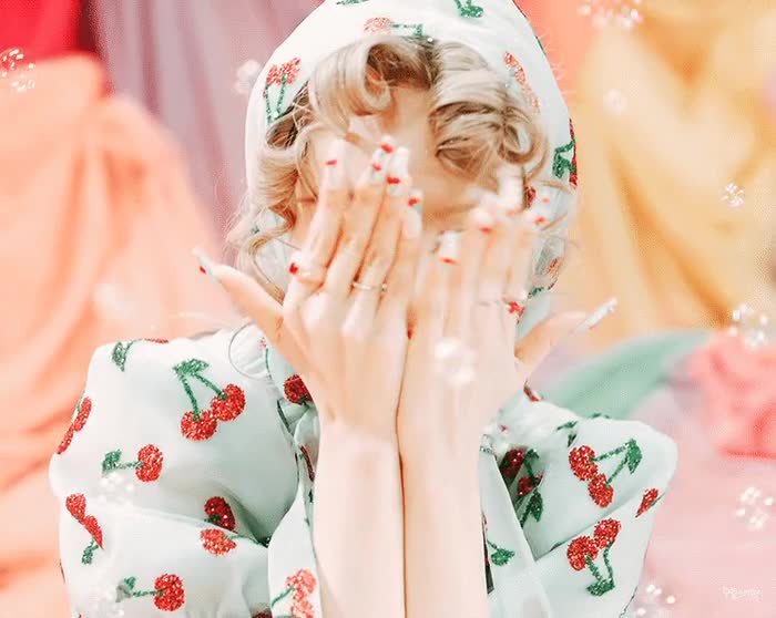 감기조심하세요_ 를 외칠 것 같은 트와이스 나연 2.gif