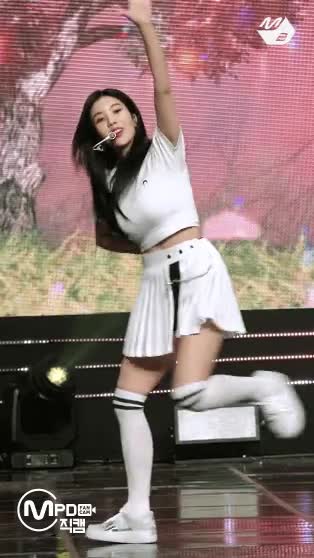 1eb6e78c1e591b75a3ceb32490de030d_1656562245_4038.gif