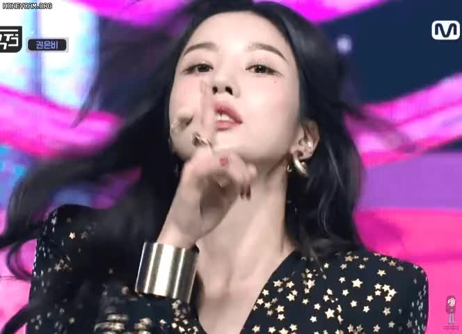 035603105b895820e6a204b8d9a593bb_1631541811_904.gif