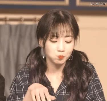 68b9bddae5eb4a6c3bb8ab637df5b28a_1629799086_7269.gif