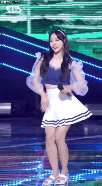 브레이브걸스 왕눈좌 은지 짤털이 - 꾸르