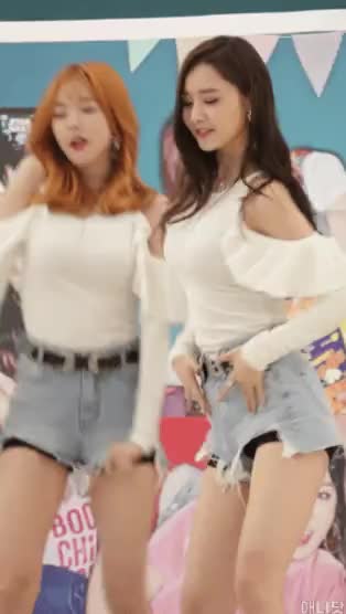 e742d319180ea95025995990bec0d52d_1630700979_1704.gif