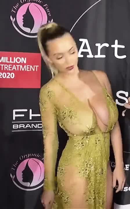 2d5554248b333e89c8711eb1c0b79614_1628097002_6829.gif