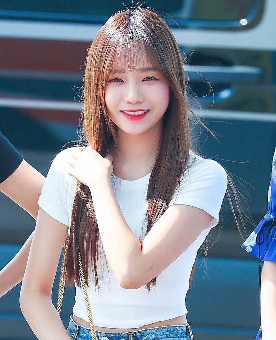 zoglass_yuri_p_CcHO4xwvceE_1.jpg