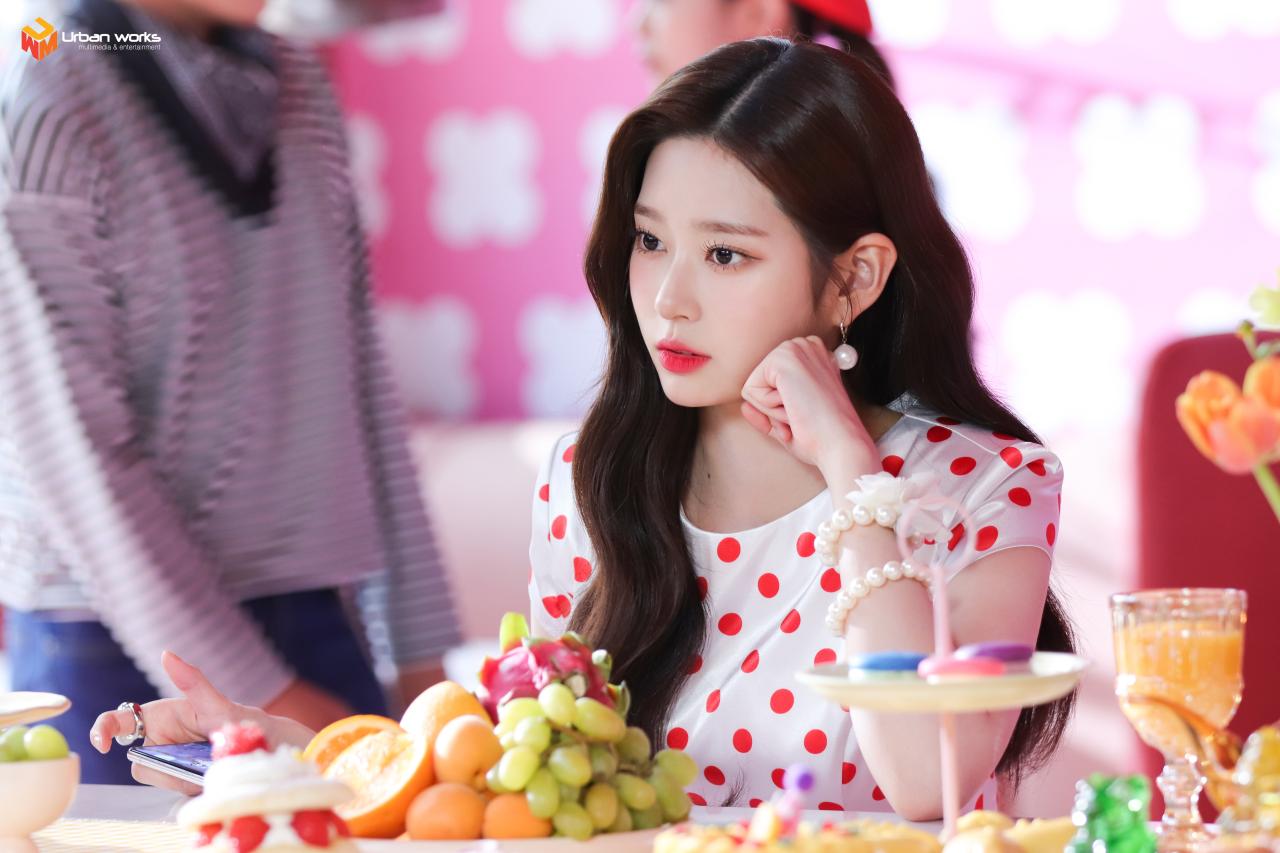 우리민주_표정도_참_잘_짓네요_영상_꼭_보고_오세요.jpg