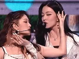 aecb3b1e57ffeeb5640c6916103e64d8_1652273742_2225.GIF