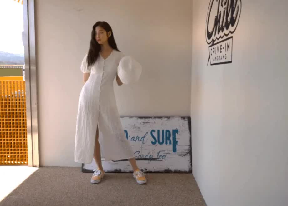 시티브리즈 모델 김민주 6.gif