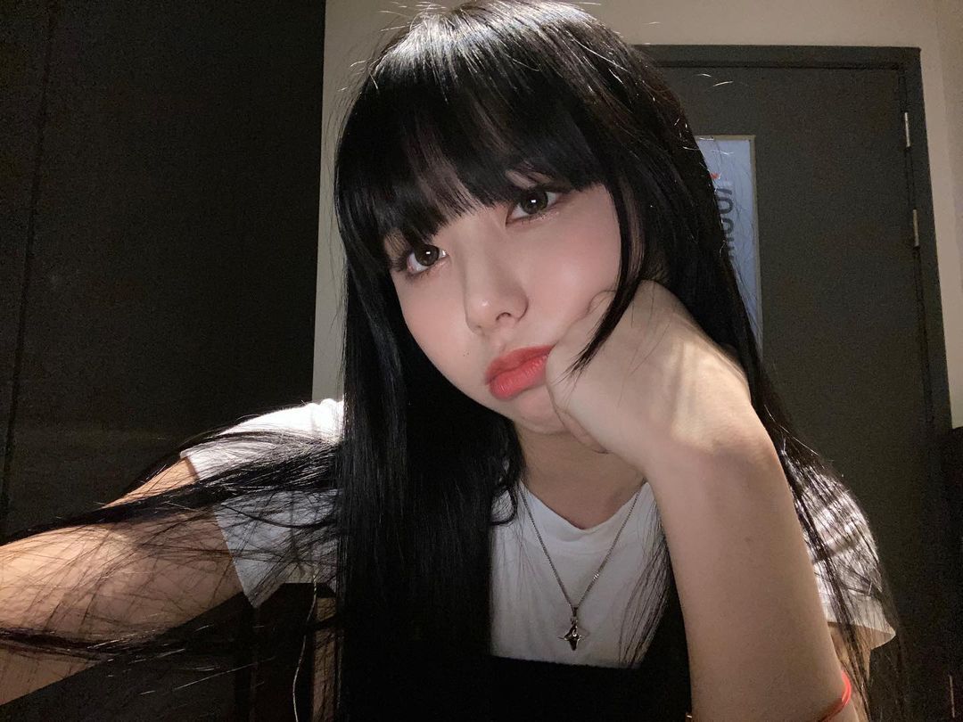 purplekiss_official_p_Cek_gRfJ1PQ_1.jpg