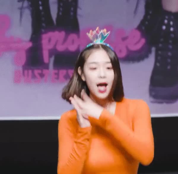e62b6933cc9f5c720c96124f2e76176b_1658907542_0549.gif