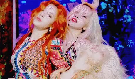사미호 사나 3.gif
