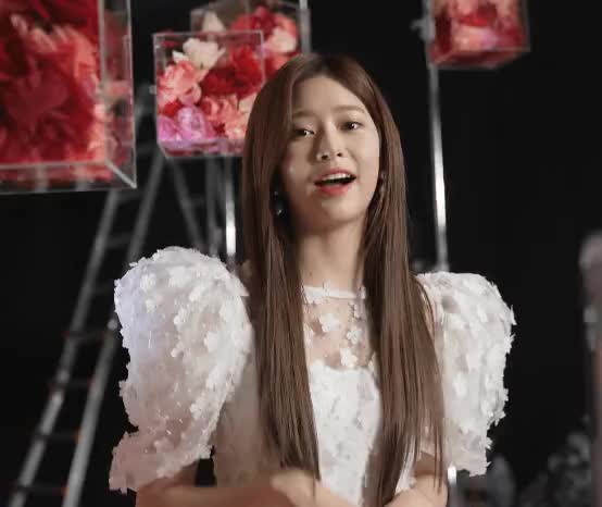 4af0ea5af89cbaa3a125830b34fc9496_1633059096_9156.gif