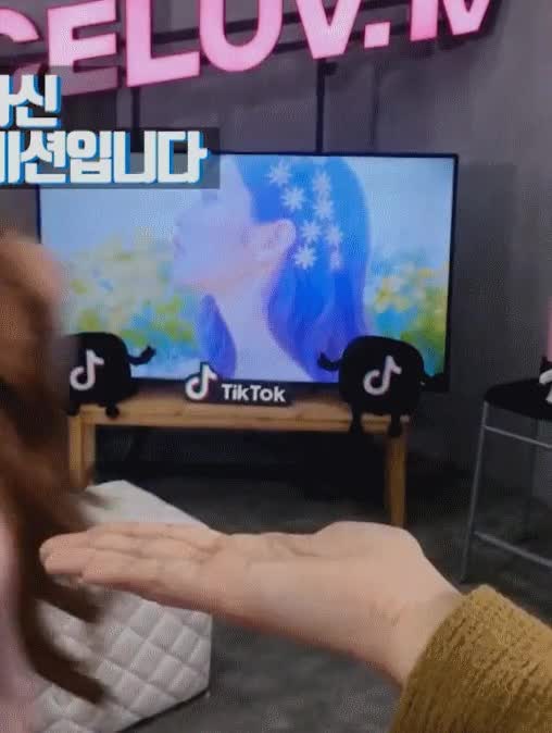 e6e9428bef99eb9fa4407e7ce334fc15_1631982616_7752.gif