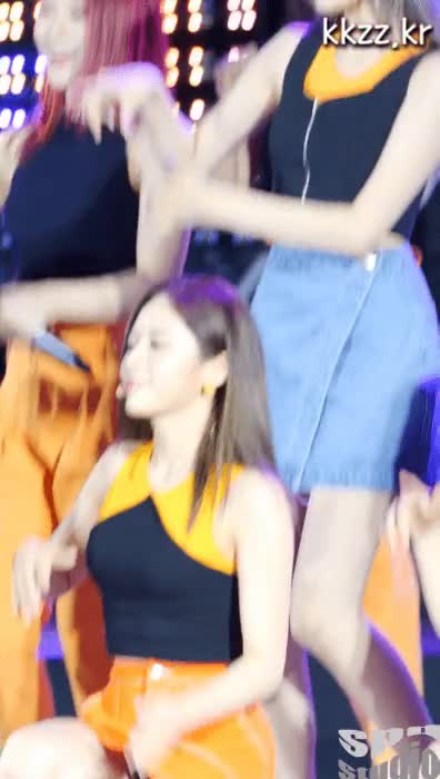 3d554b5ae2776b7f90c68b732d247055_1646047069_109.gif