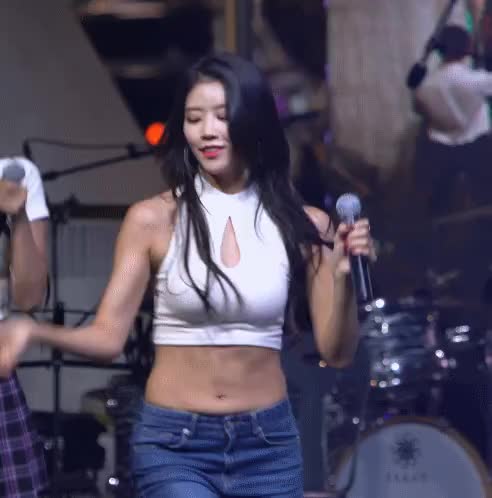 러블리즈 이미주 전설의 행사짤 6.gif